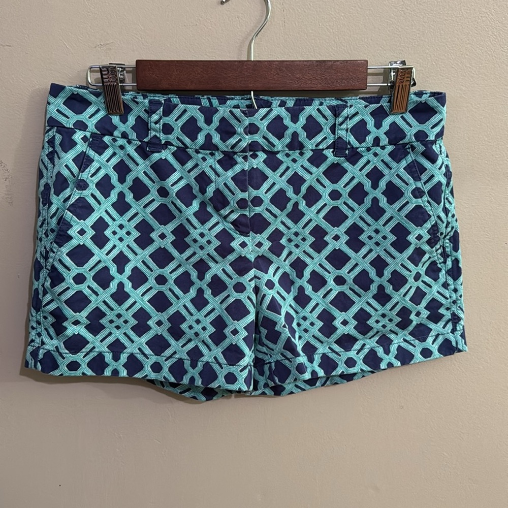 Vineyard Vines Navy and Aqua Patterned Shorts Women's Size 4 Cottagecore